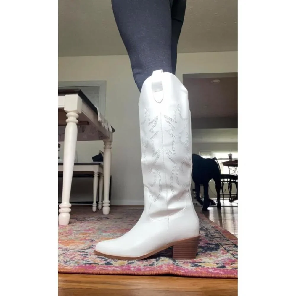 🆕Women White Polyurethane Embroidered Chunky Heel Knee High Western Boot